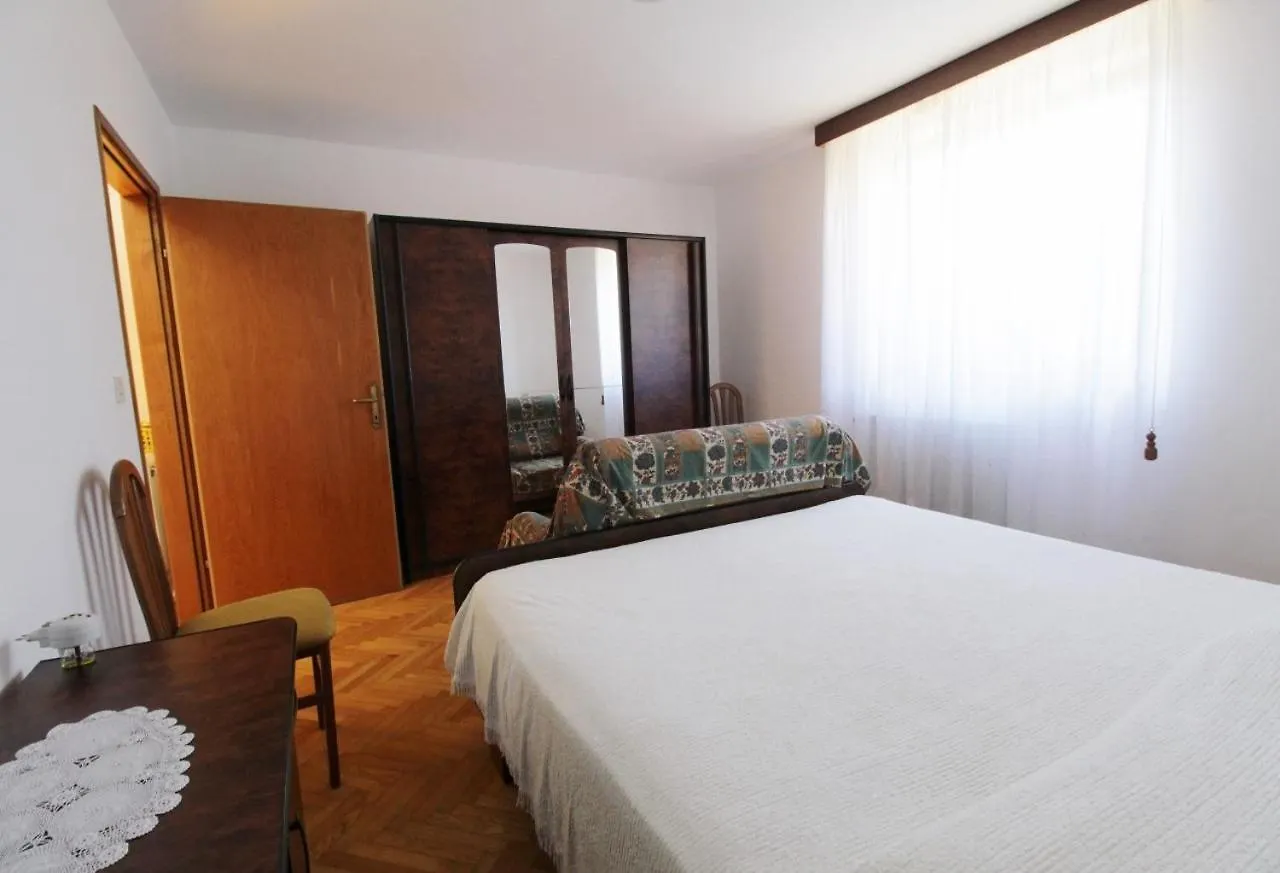 Apartments Marija Savudrija location